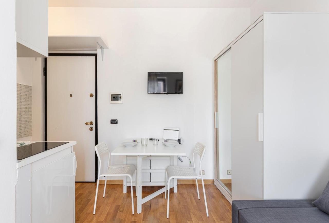 Comfy Studio Near The Central Station Милан Экстерьер фото